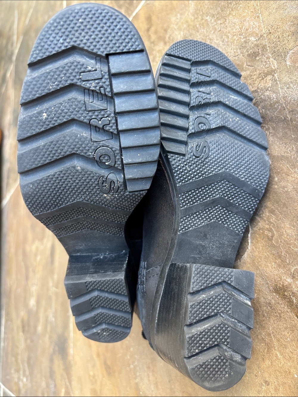 Sorel Cate Chelsea Boot - Picture 9 of 11
